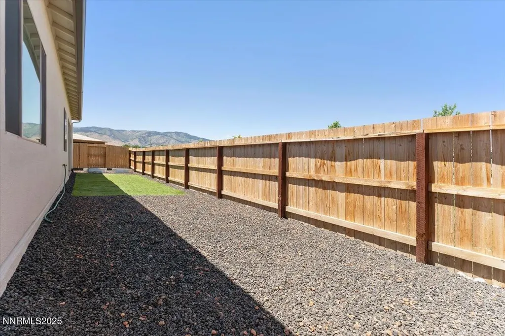 1772 Hogan Peak Carson City NV 89701