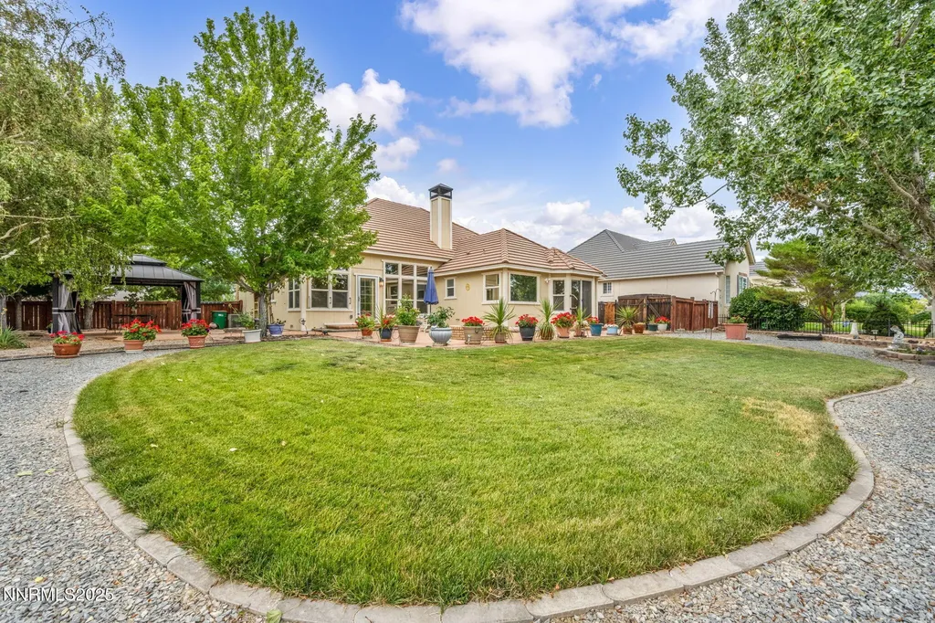 363 Bayhill Dayton NV 89403