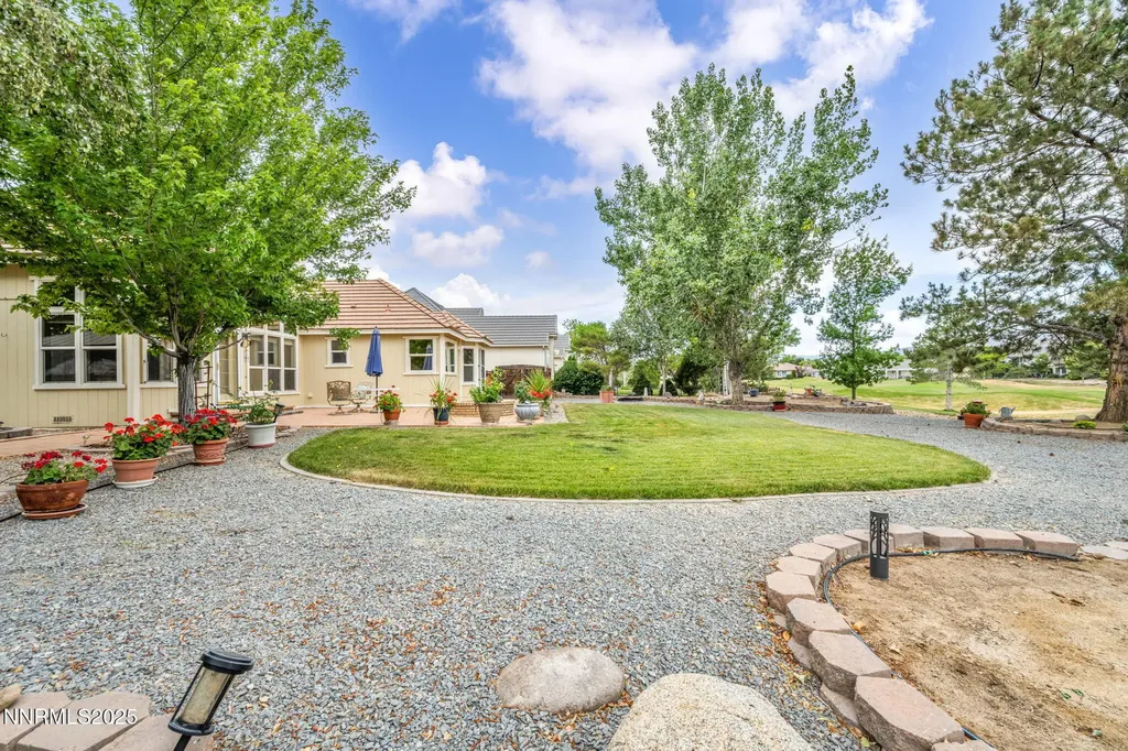 363 Bayhill Dayton NV 89403