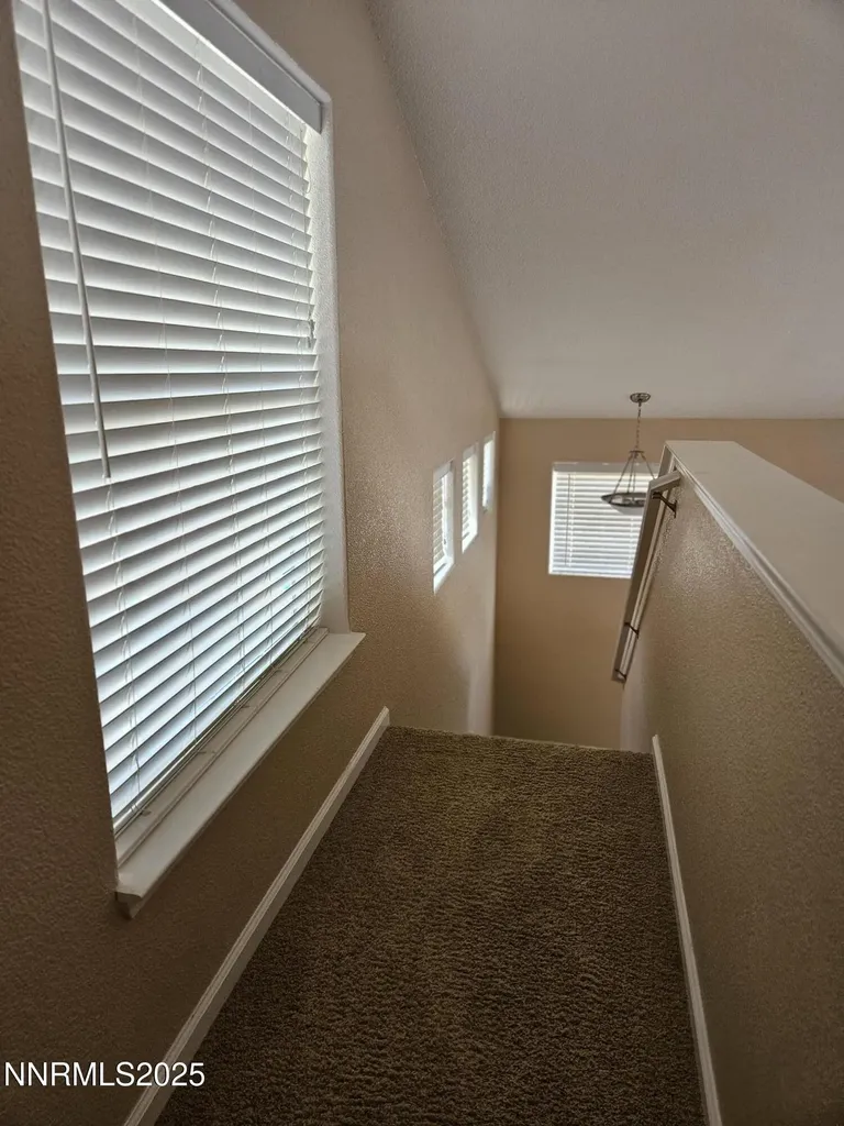 7900 Beech Silver Springs NV 89429