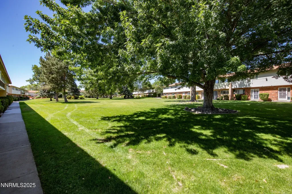 419 Smithridge Reno NV 89502