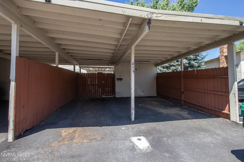 419 Smithridge Reno NV 89502
