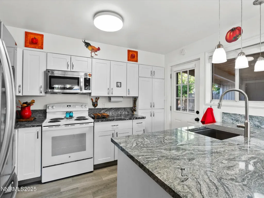 11710 Rocky Mountain Reno NV 89506