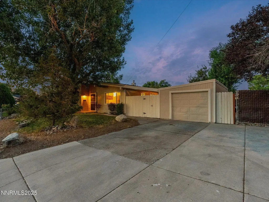 11710 Rocky Mountain Reno NV 89506