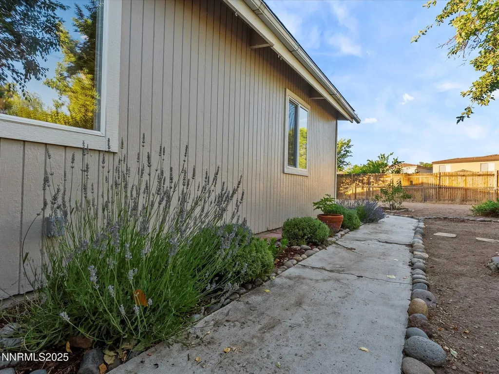 11710 Rocky Mountain Reno NV 89506