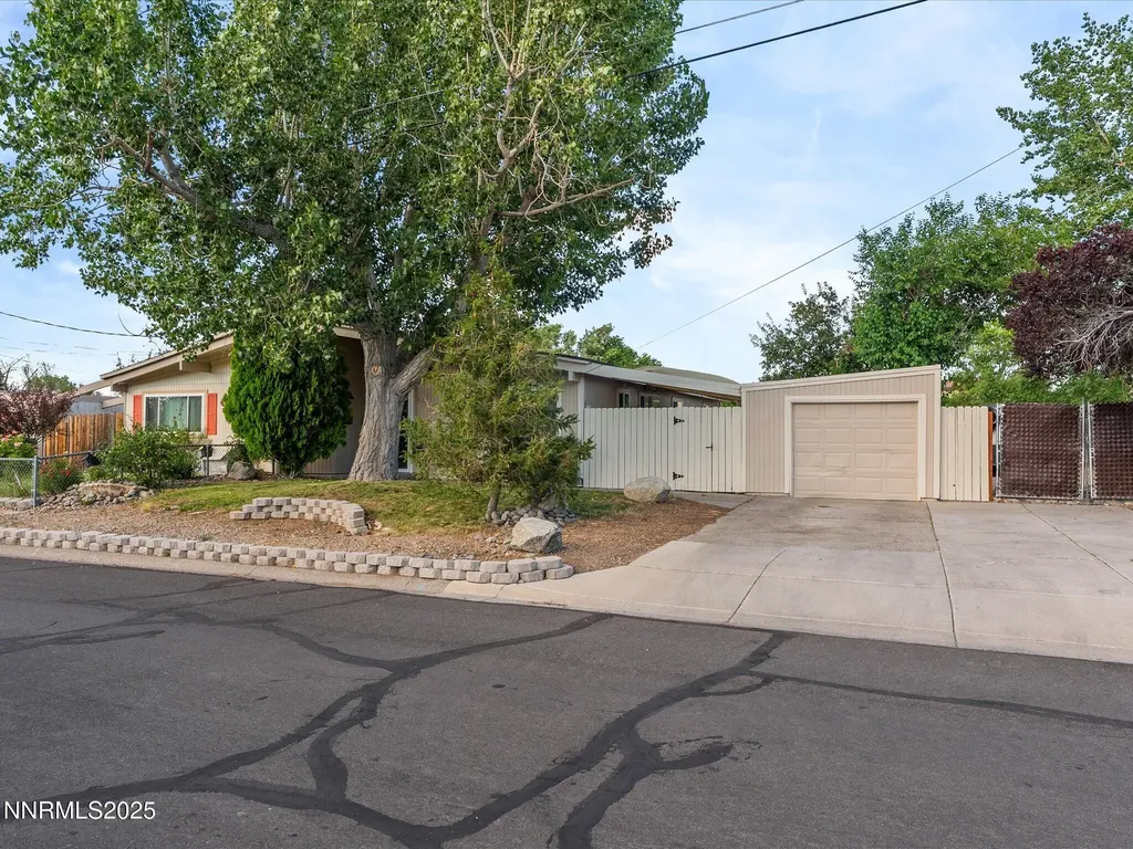 11710 Rocky Mountain Reno NV 89506