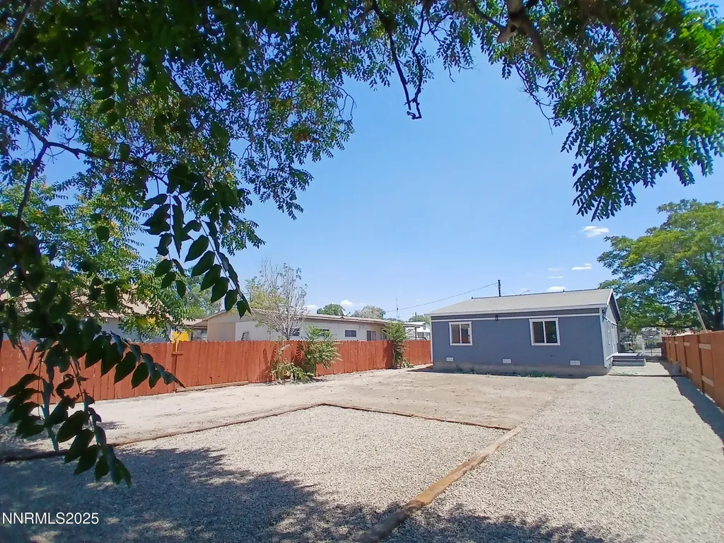 635 Grinnel Lovelock NV 89419