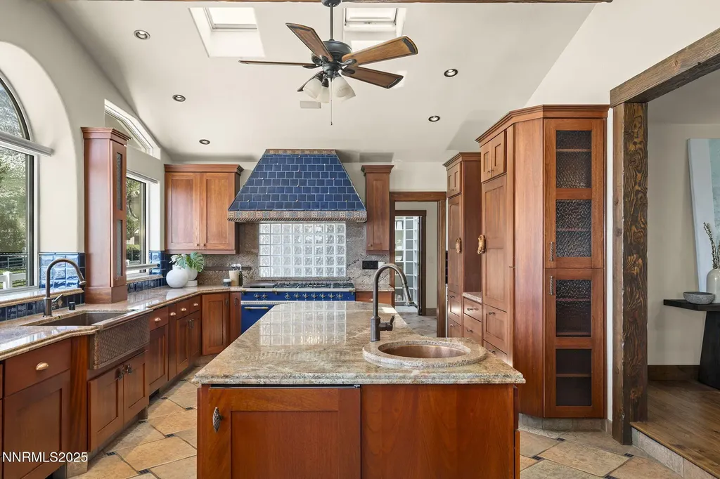 389 Mottsville Gardnerville NV 89460
