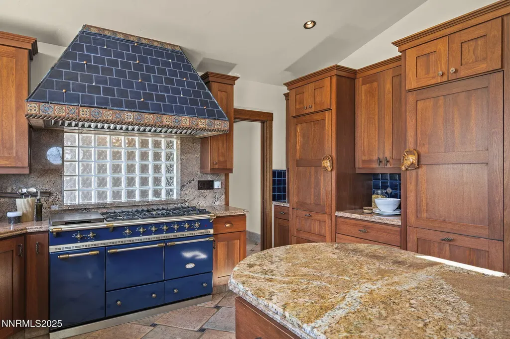 389 Mottsville Gardnerville NV 89460