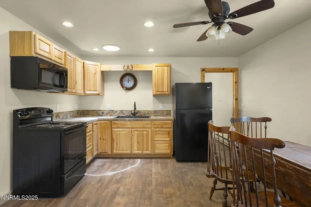 389 Mottsville Gardnerville NV 89460