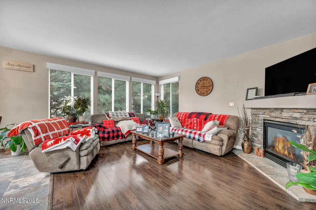 2971 Fox Trail Reno NV 89523