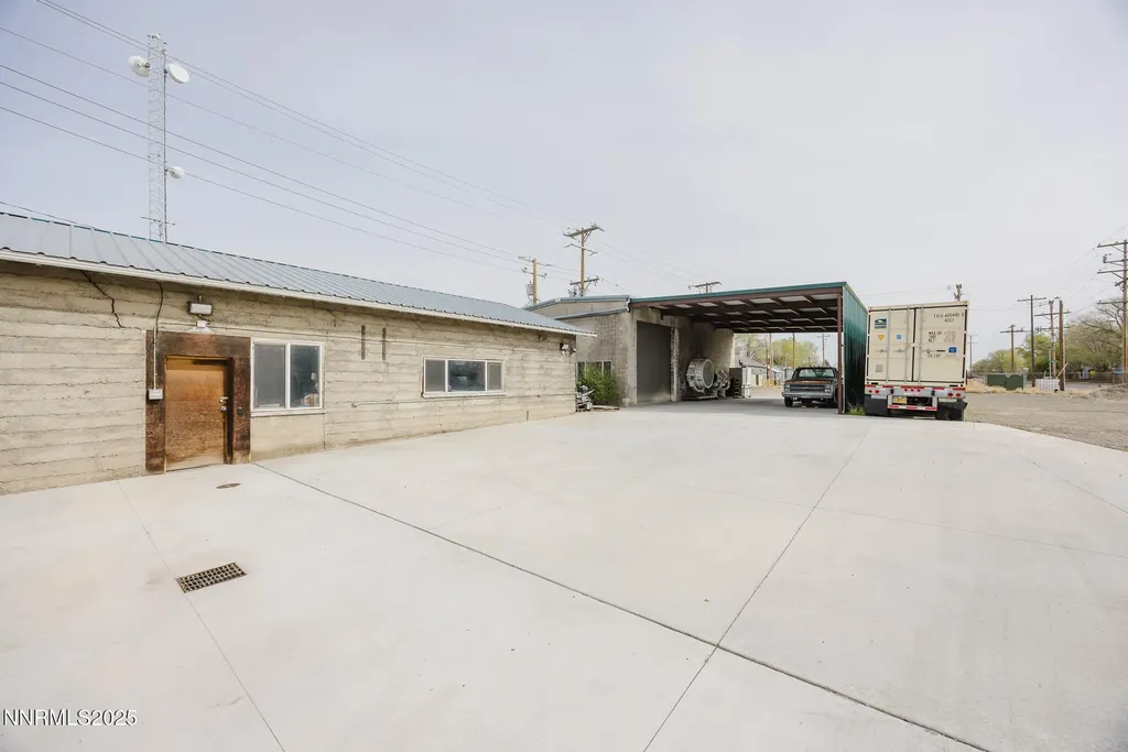240 7th Elko NV 89801