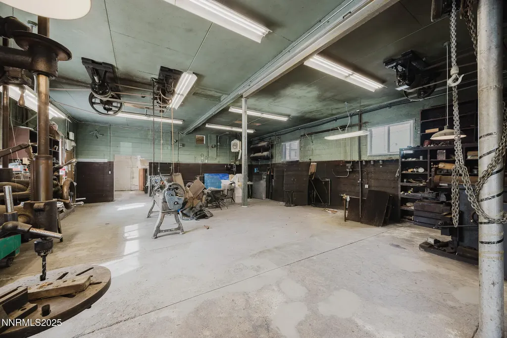 240 7th Elko NV 89801