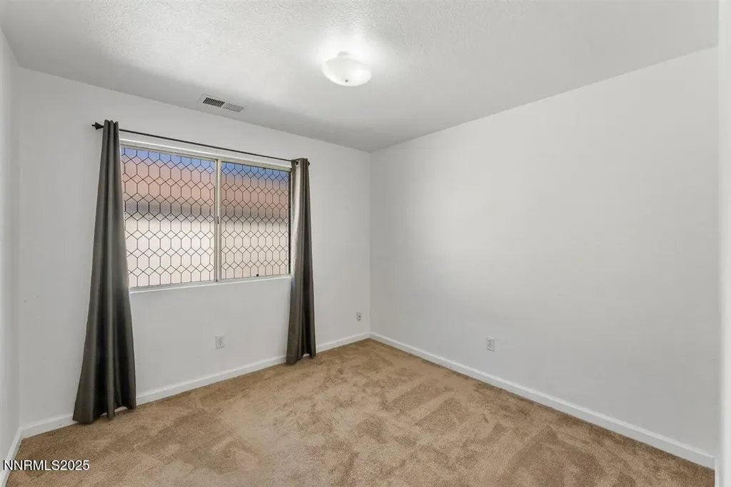 1592 Reno View Reno NV 89523