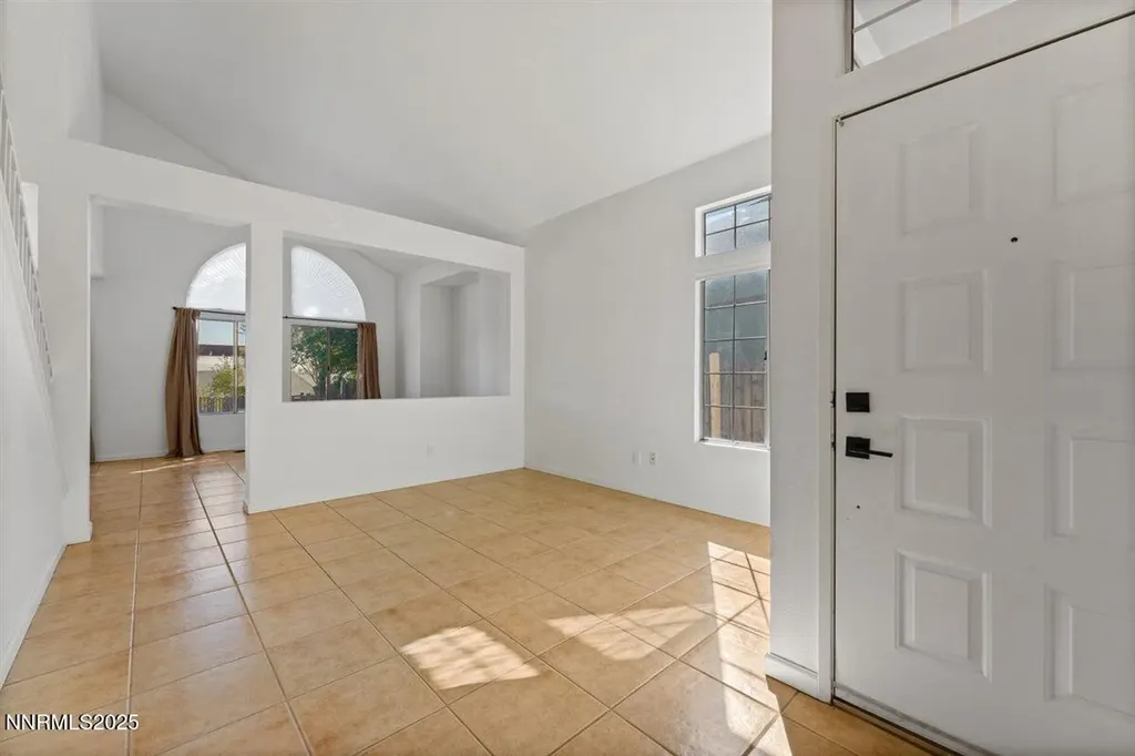1592 Reno View Reno NV 89523
