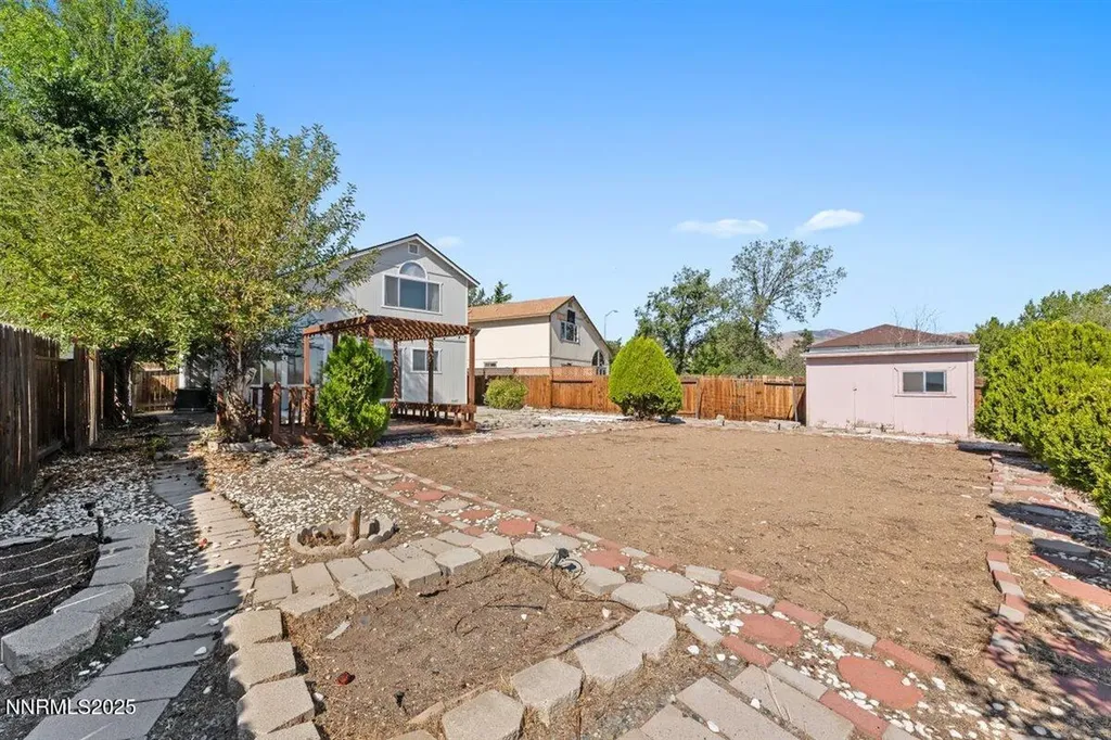 1592 Reno View Reno NV 89523