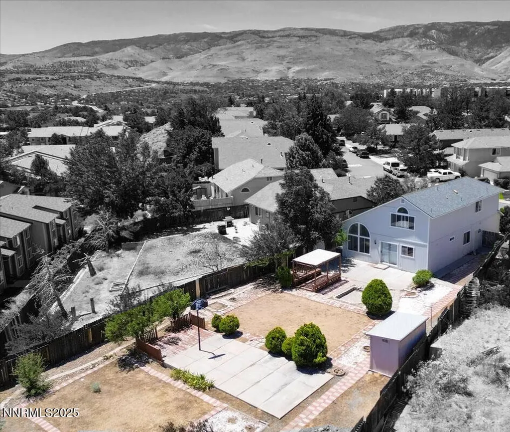 1592 Reno View Reno NV 89523