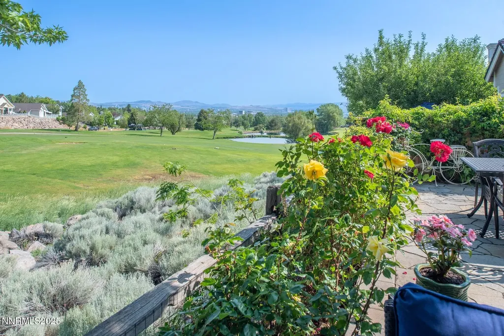 2061 Mountain Vista Reno NV 89519