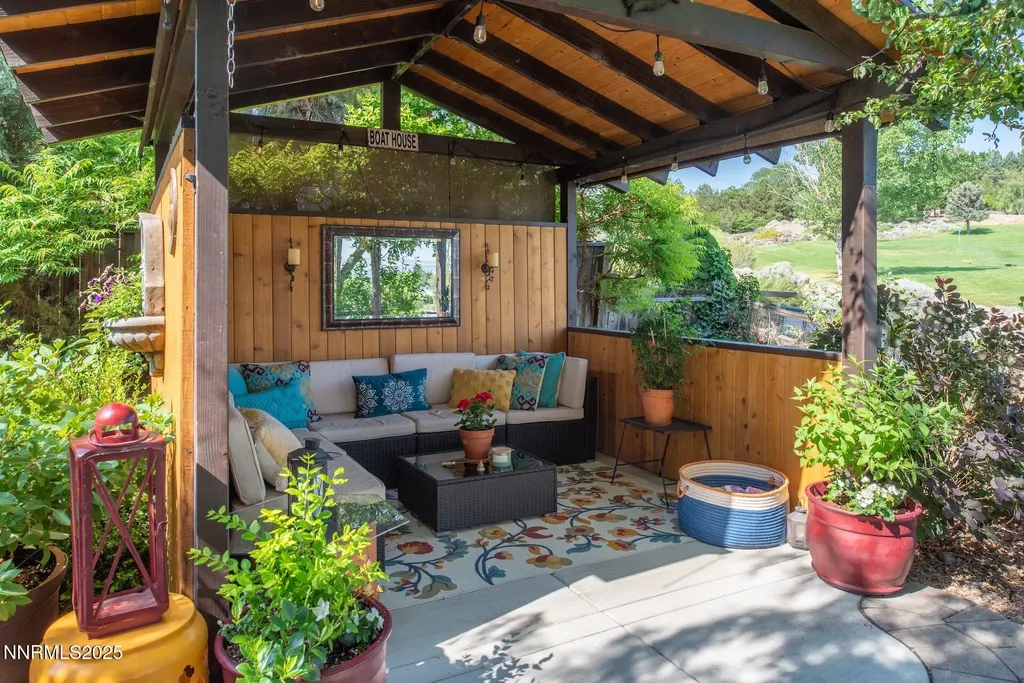 2061 Mountain Vista Reno NV 89519