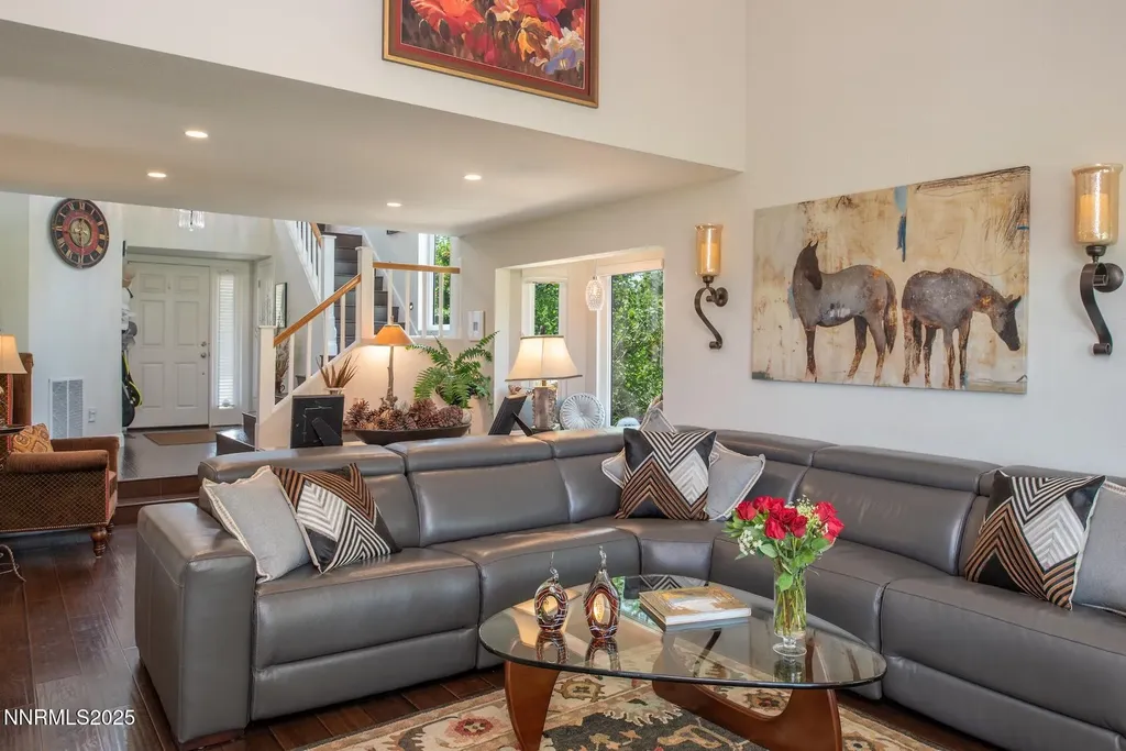 2061 Mountain Vista Reno NV 89519