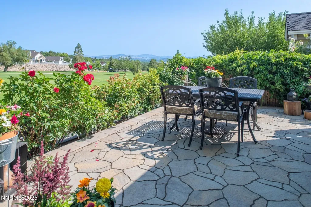 2061 Mountain Vista Reno NV 89519