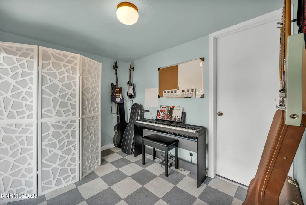 1725 Westfield Reno NV 89509
