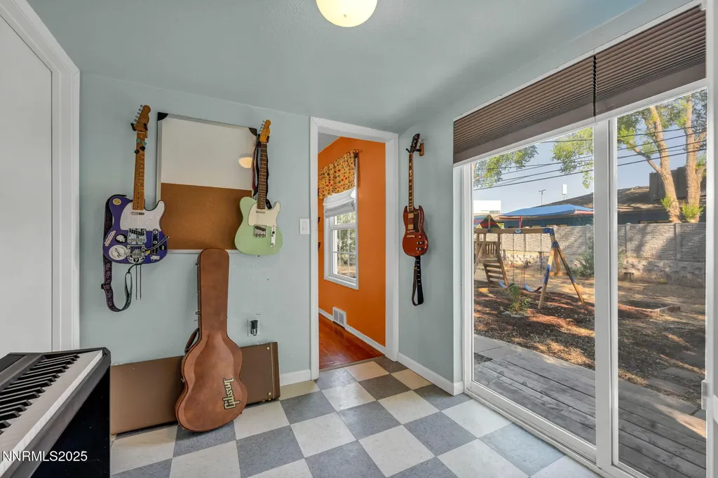 1725 Westfield Reno NV 89509
