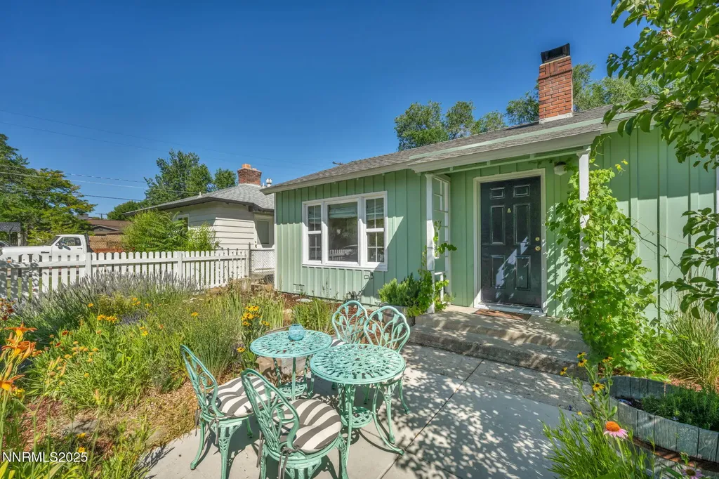 1725 Westfield Reno NV 89509