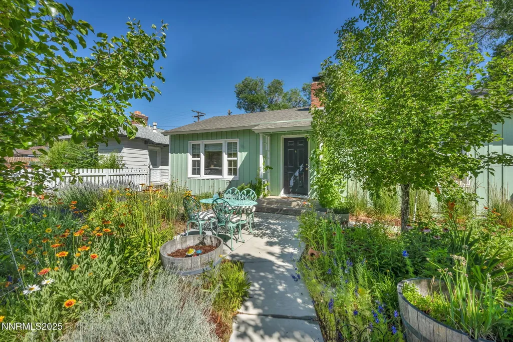 1725 Westfield Reno NV 89509