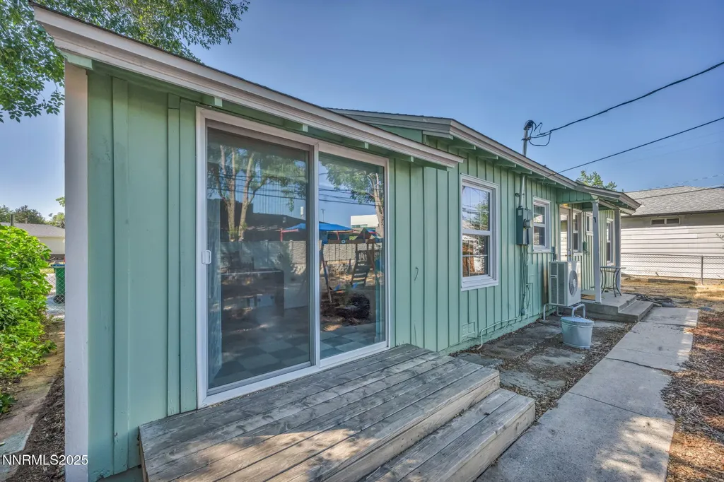1725 Westfield Reno NV 89509