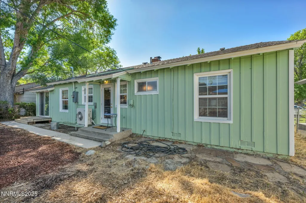 1725 Westfield Reno NV 89509