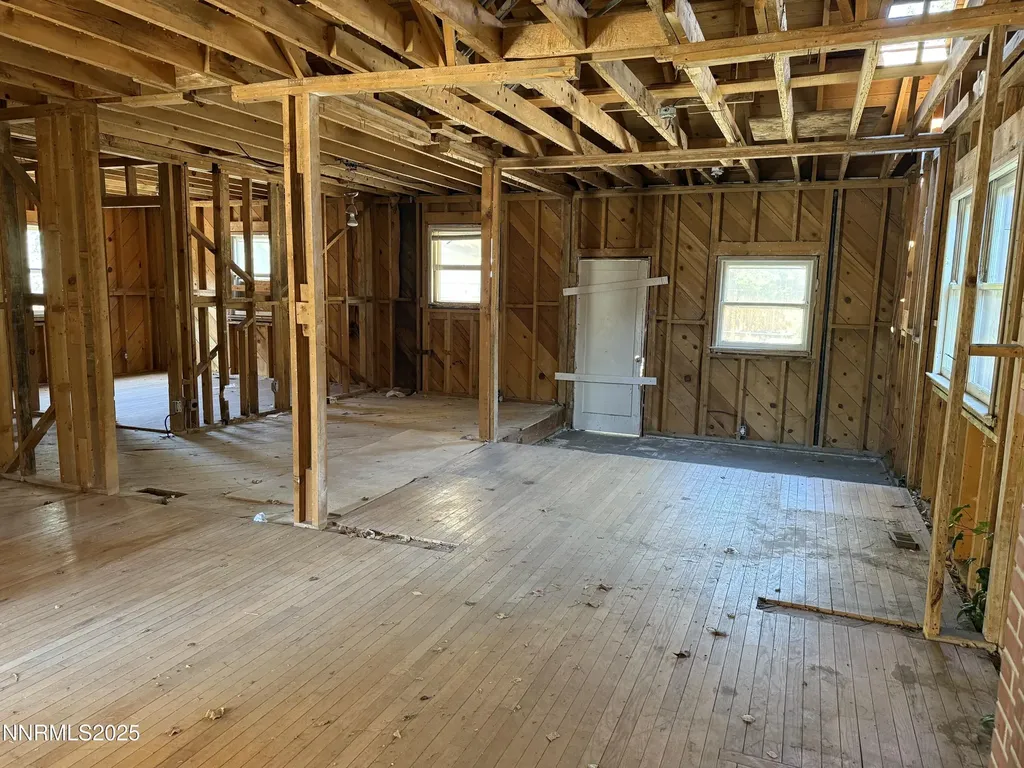 1325 Nixon Reno NV 89509