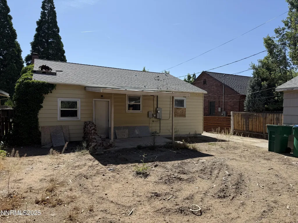1325 Nixon Reno NV 89509