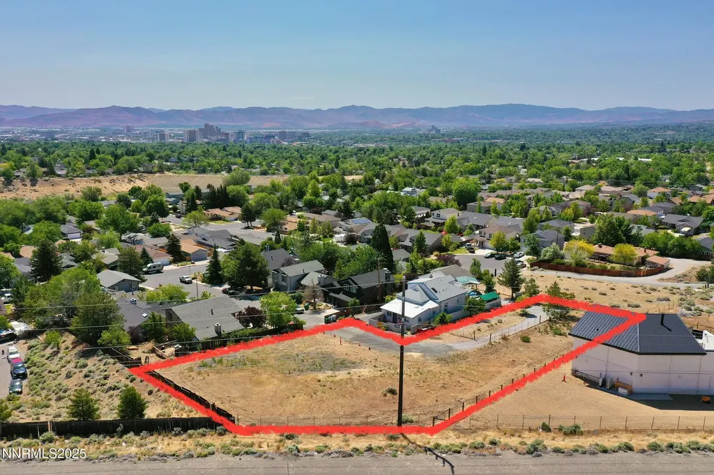2645 Emily Reno NV 89503