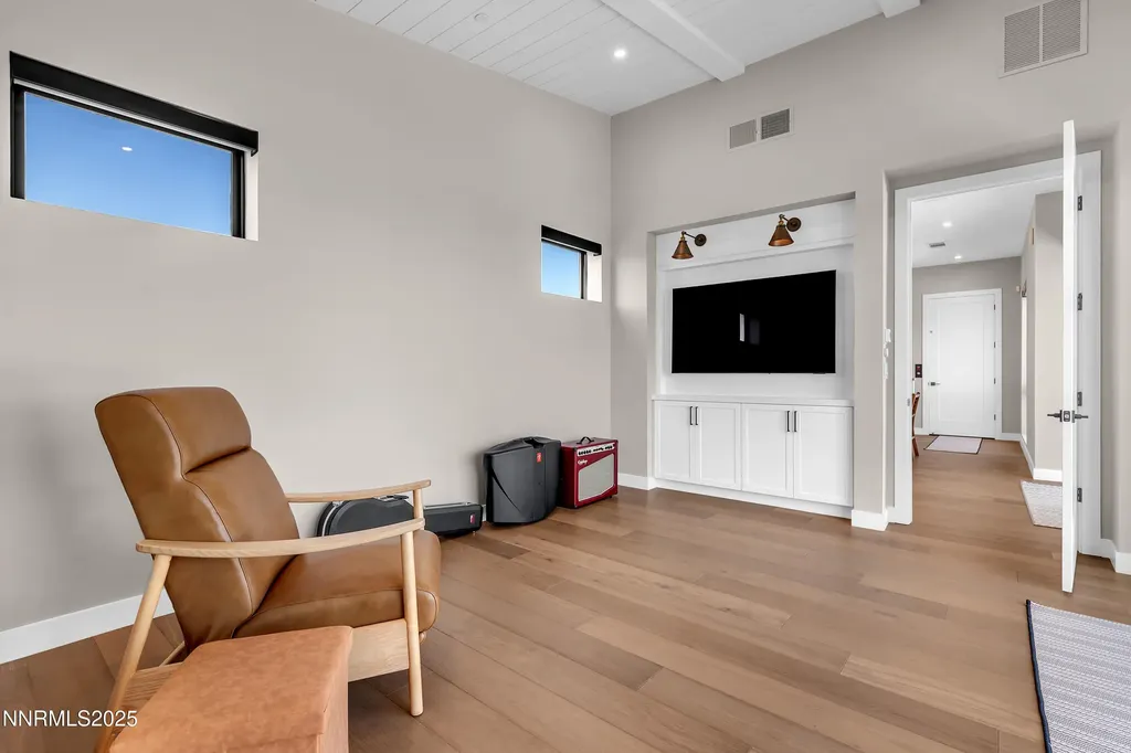 66 Caballada Reno NV 89511