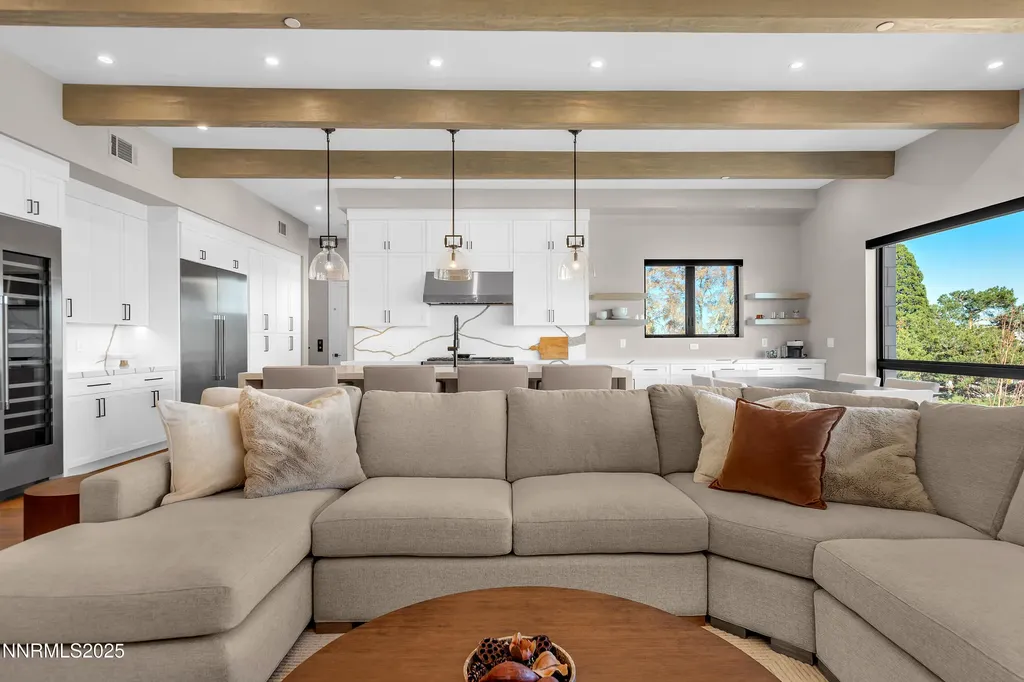 66 Caballada Reno NV 89511