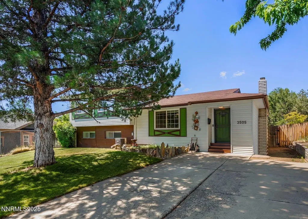 3505 Everett Reno NV 89503