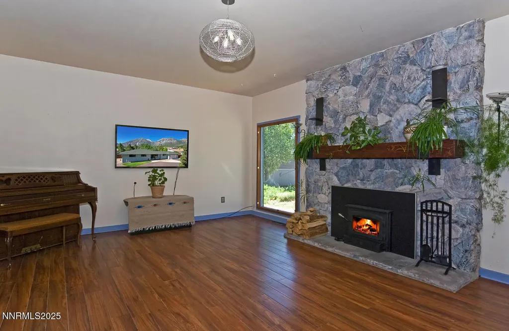 395 Fricke Gardnerville NV 89460
