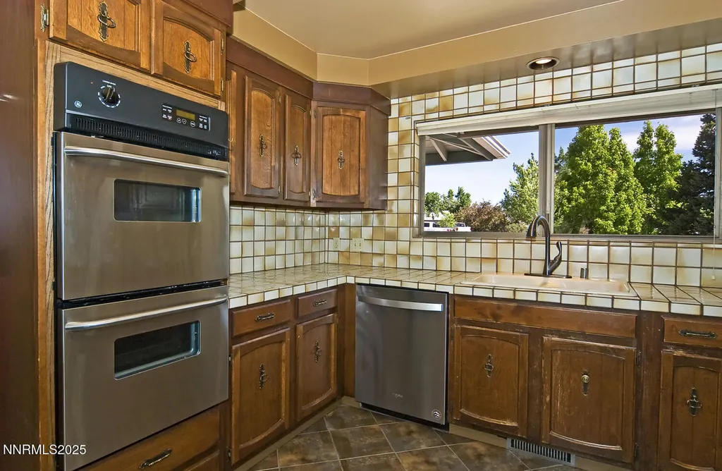 395 Fricke Gardnerville NV 89460