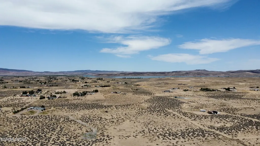 3290 7th Silver Springs NV 89429
