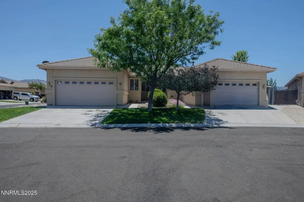 240 Cruden Bay Dayton NV 89403