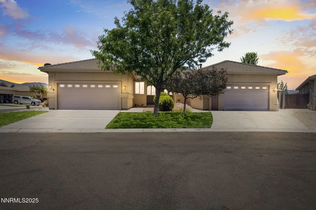 240 Cruden Bay Dayton NV 89403