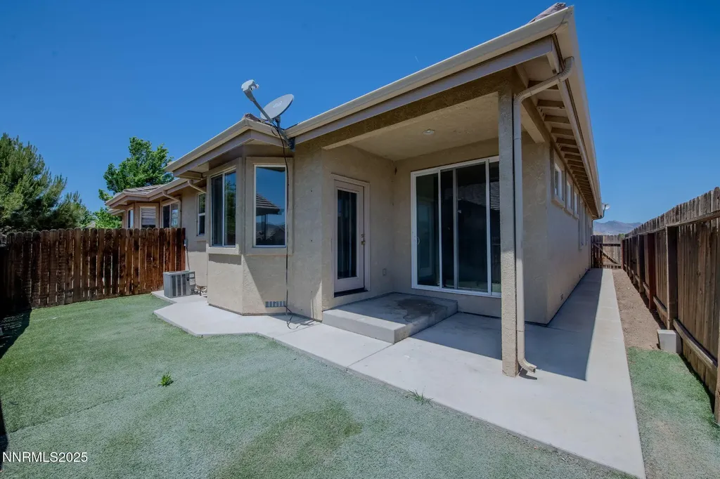240 Cruden Bay Dayton NV 89403