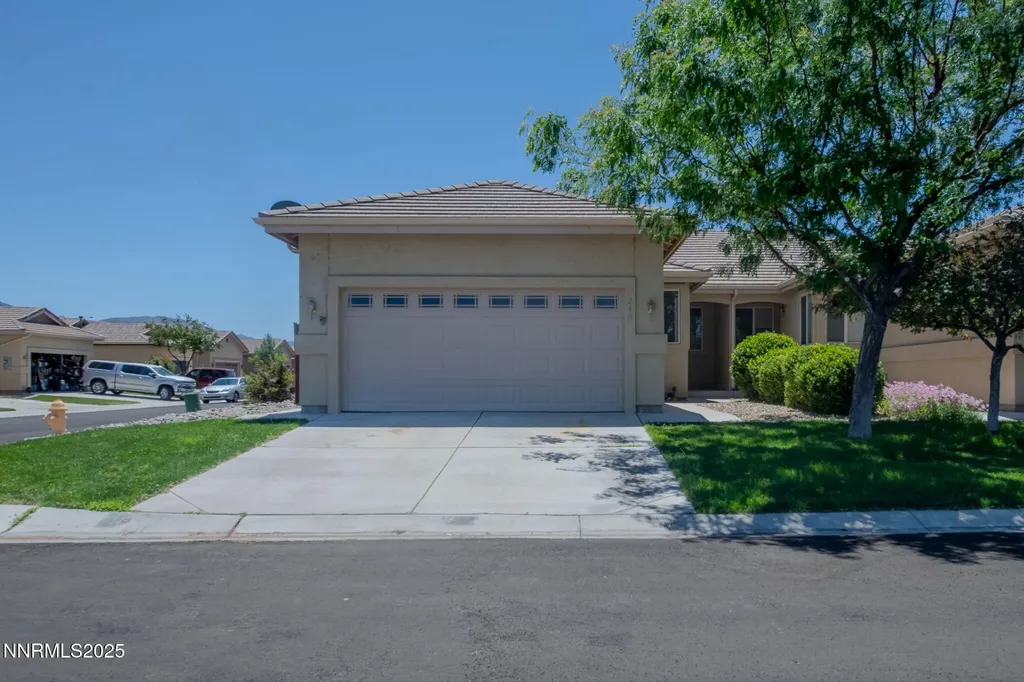 240 Cruden Bay Dayton NV 89403
