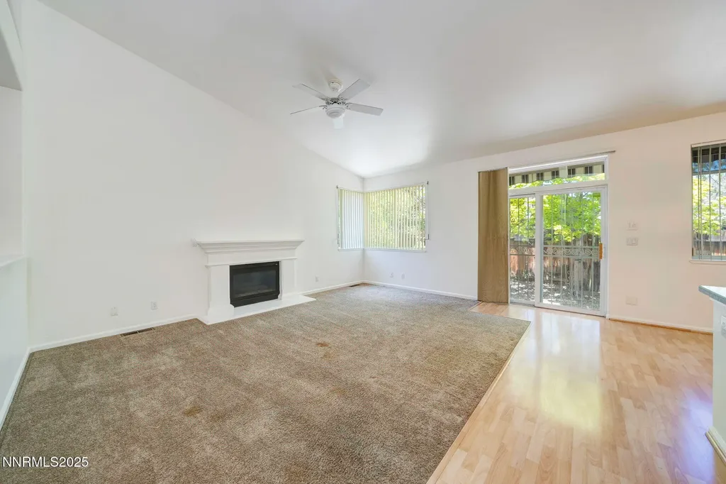3069 Creekwood Reno NV 89502