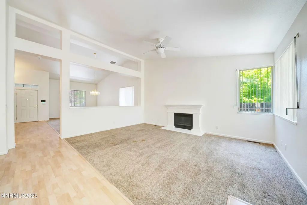 3069 Creekwood Reno NV 89502