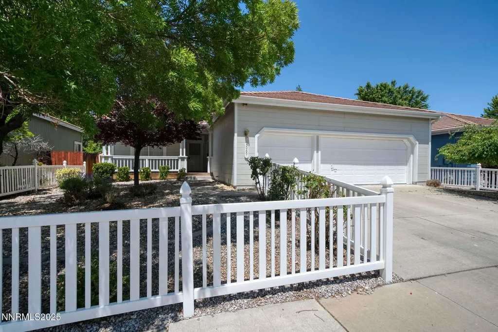3069 Creekwood Reno NV 89502