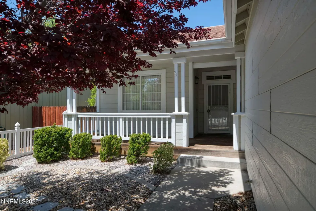 3069 Creekwood Reno NV 89502