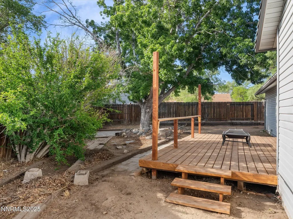 13530 Fort Sage Reno NV 89506