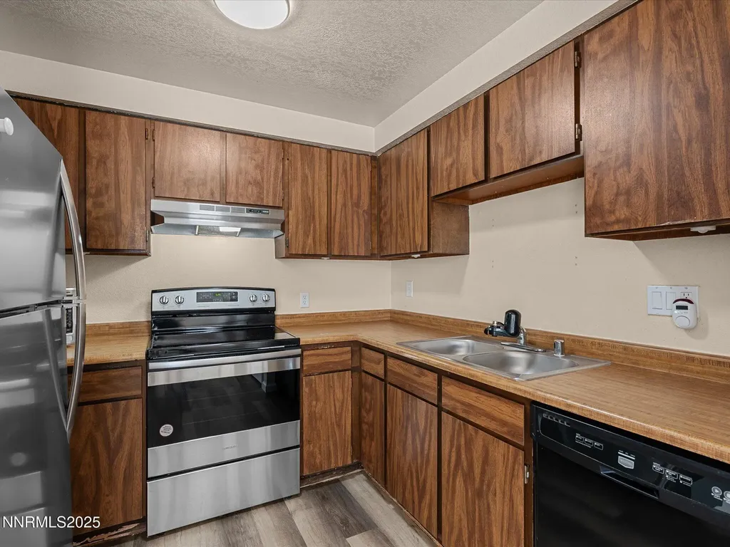 13530 Fort Sage Reno NV 89506
